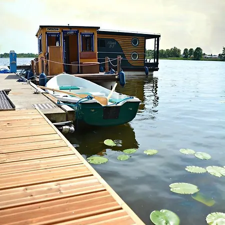 Ferienfloss _ Das Schwim *